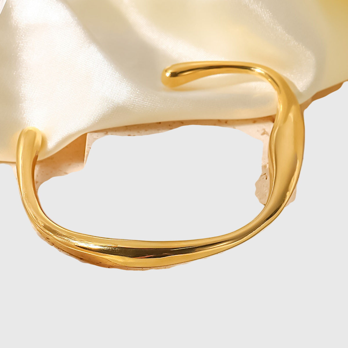 Danna | Elegant Bracelet