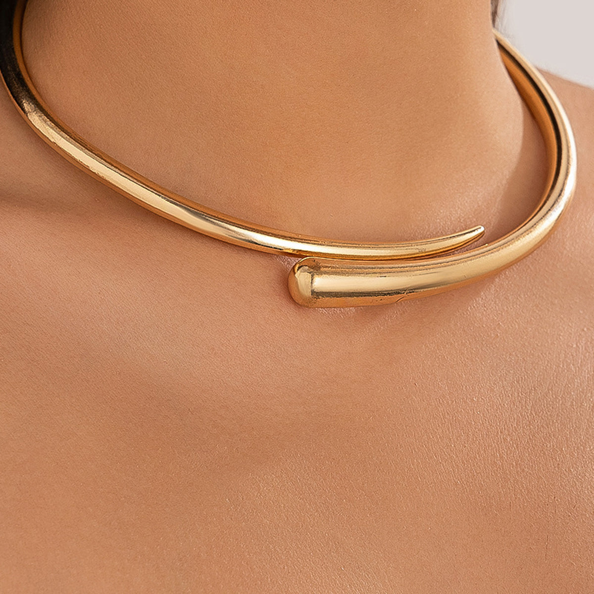 Heaven | Drop Open Choker