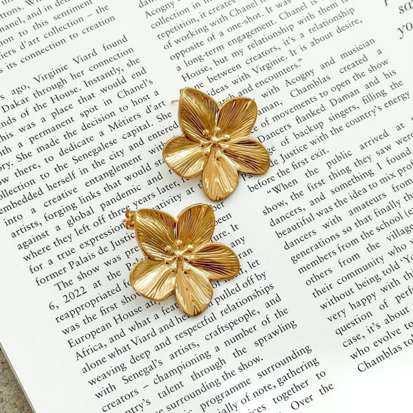 Lexi | Gold Plated Flower Earrings