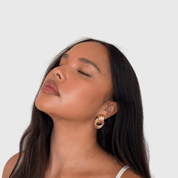 Connie | Knot Earrings